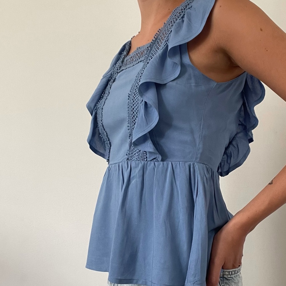 Francescas Jun & Ivy Ruffle Peplum Tank